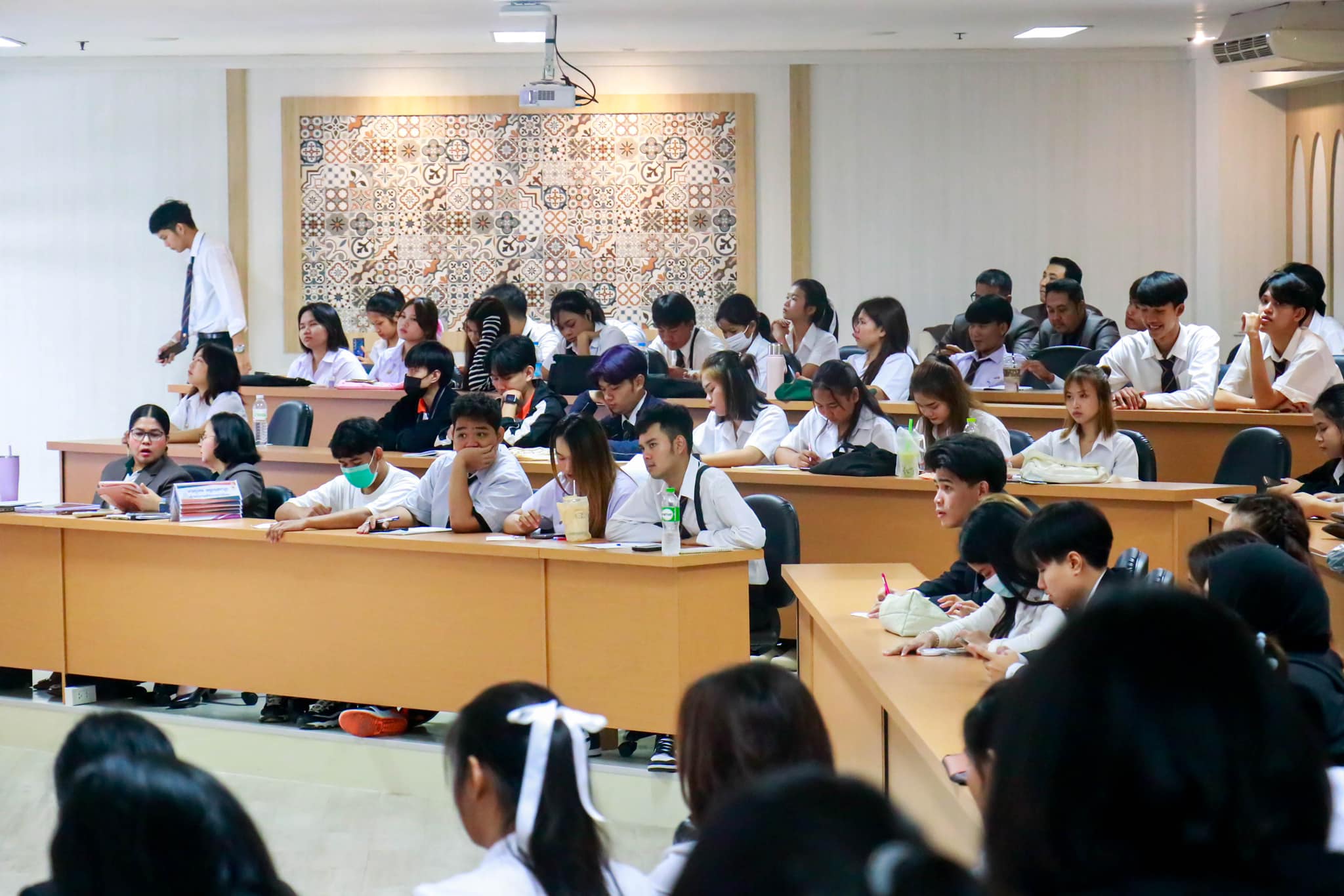 449985706_879563507533706_197057093689489463_n