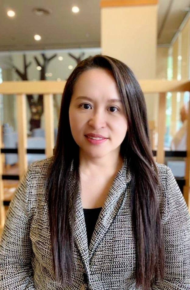 นางสาวอำไพวรรณ ลำยอง