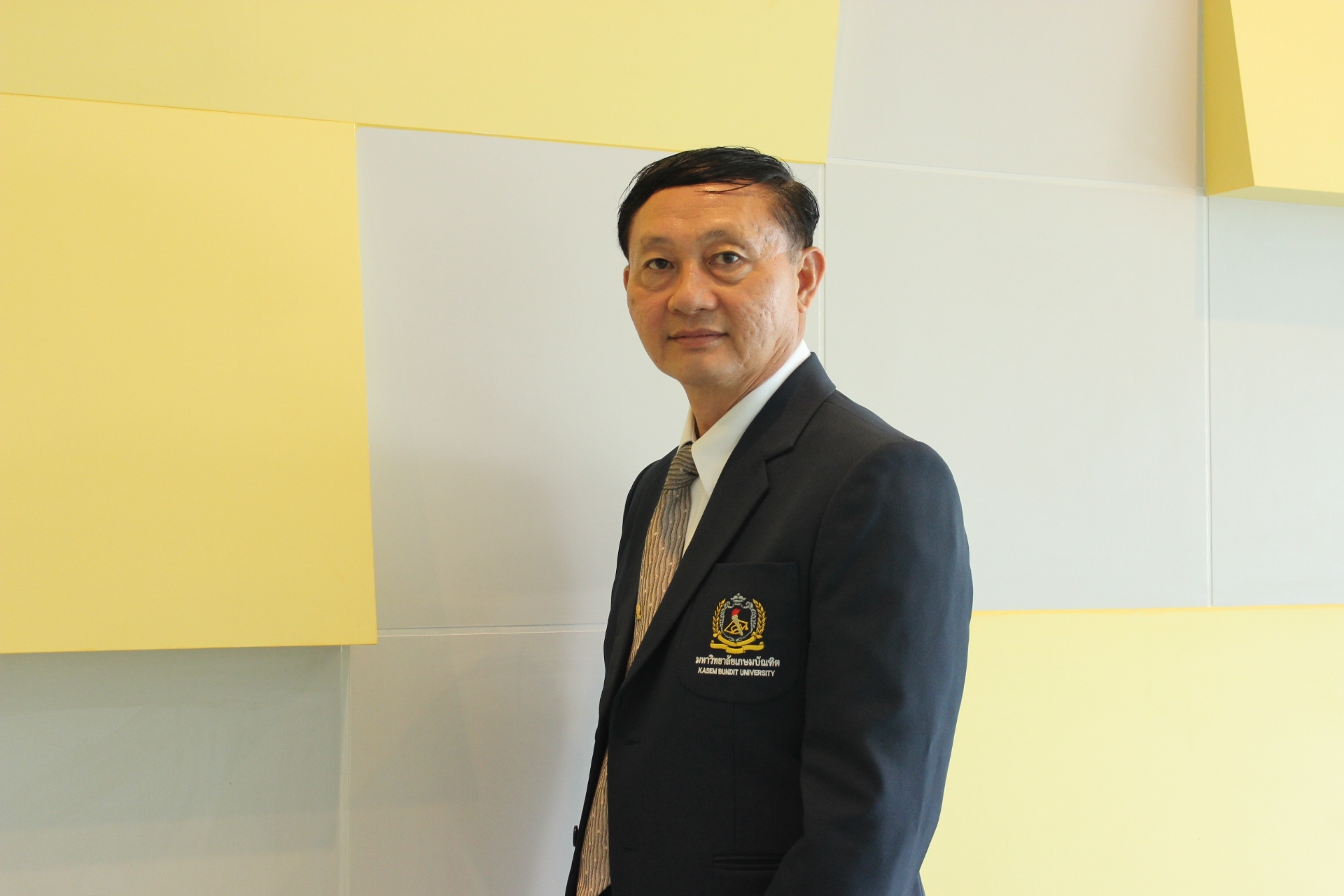 ผศ.ดร.ชัยสิทธิ์ ภาวิลาส