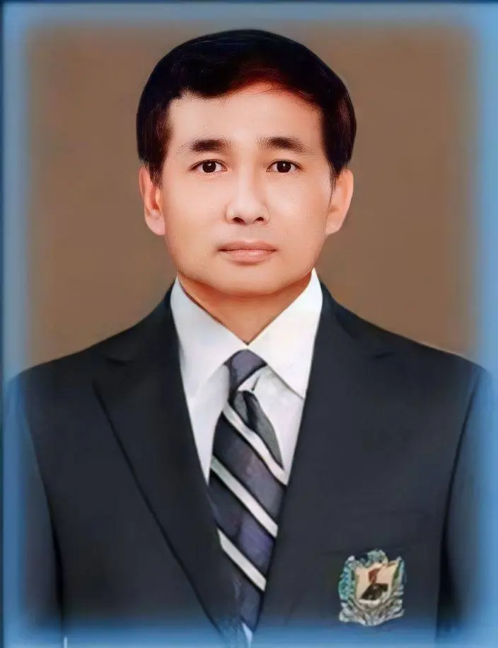 รศ.ดร.ธนู ฉุยฉาย