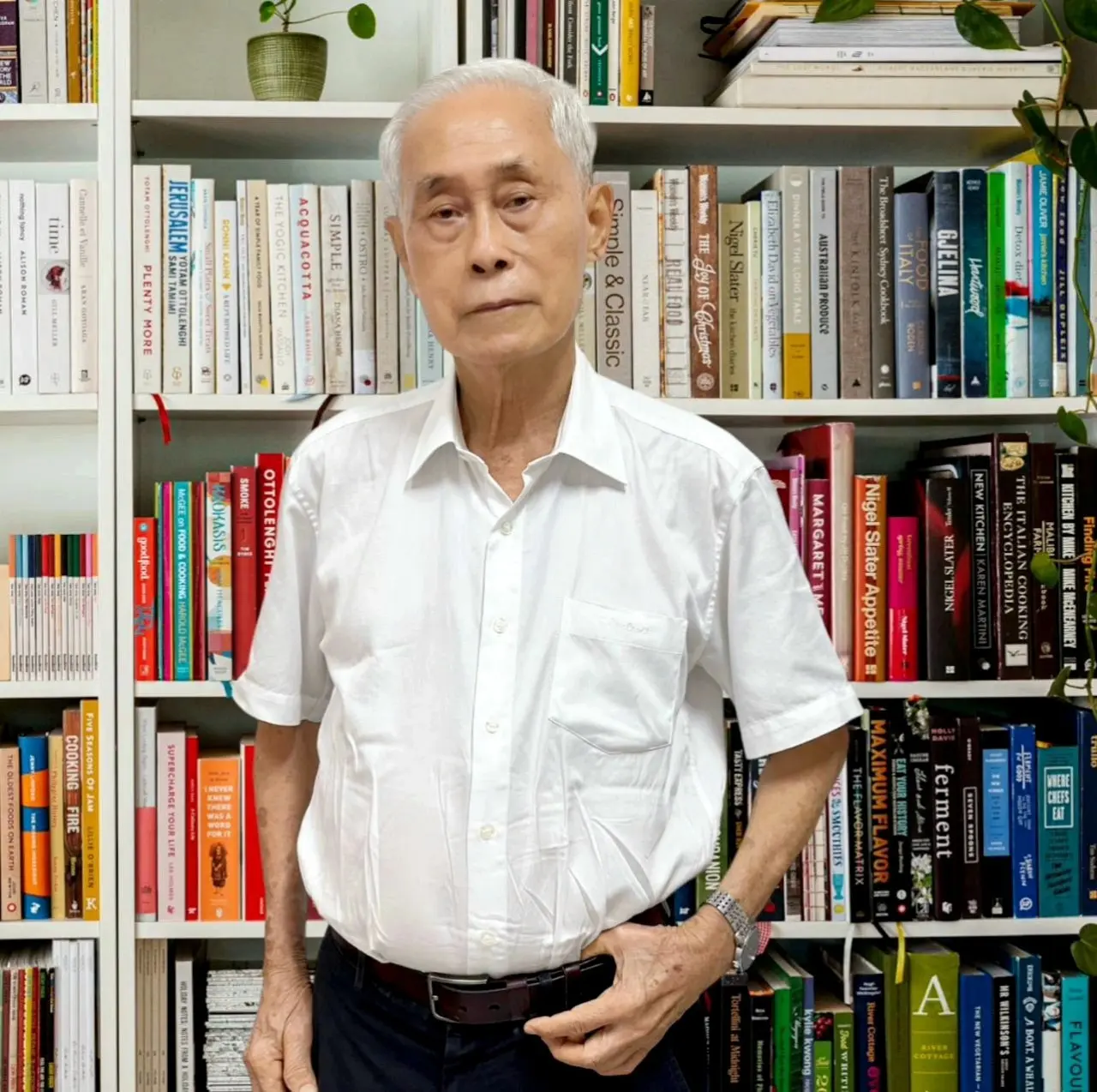 รศ.สุนันท์ ศรัณยนิตย์