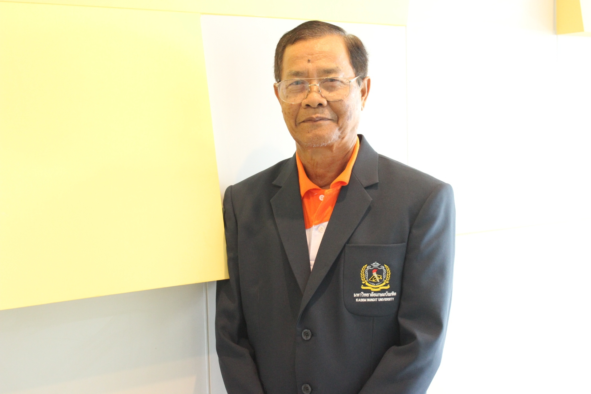 รศ.สุเมธ แก้วแพรก