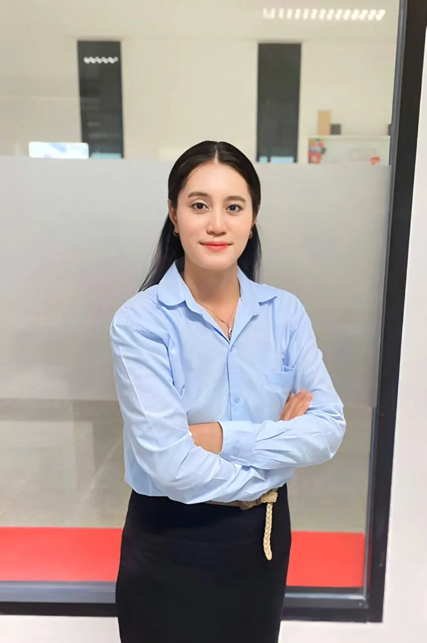 ว่าที่ ร.ต.หญิง ดร.ทิภาพร ศุภมิตร (คอมพิวเตอร์)