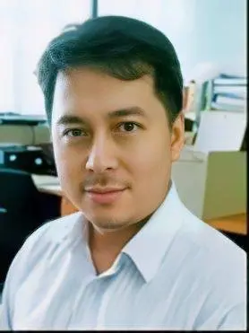 อาจารย์นรินทร์ เอื้อศิริวรรณ