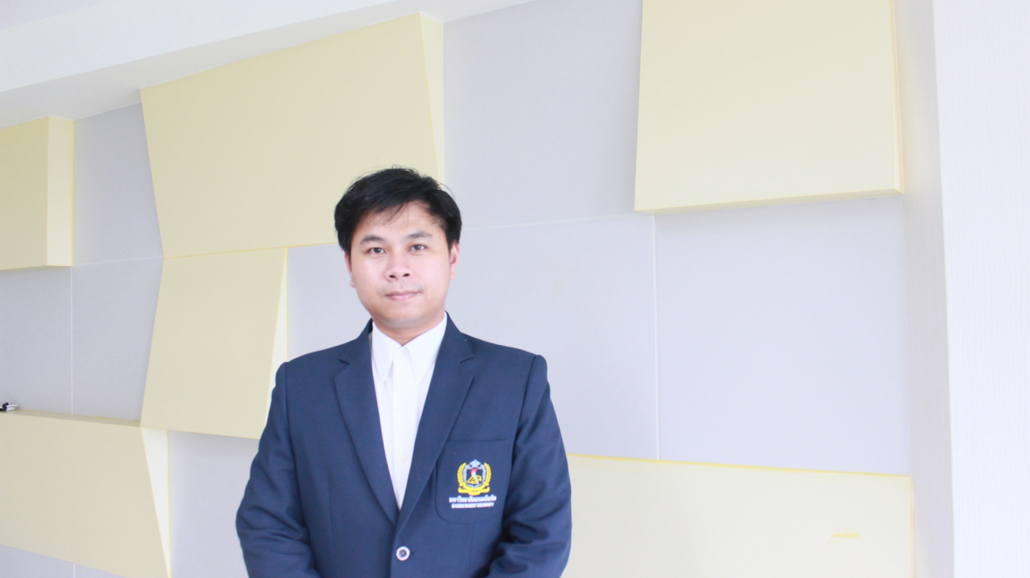 อาจารย์วรรธนะ ทรัพย์ประเสริฐ