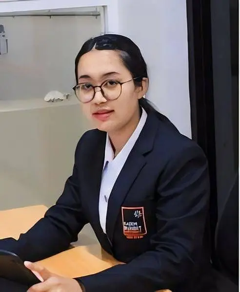 อาจารย์วีรญา กรทิพย์