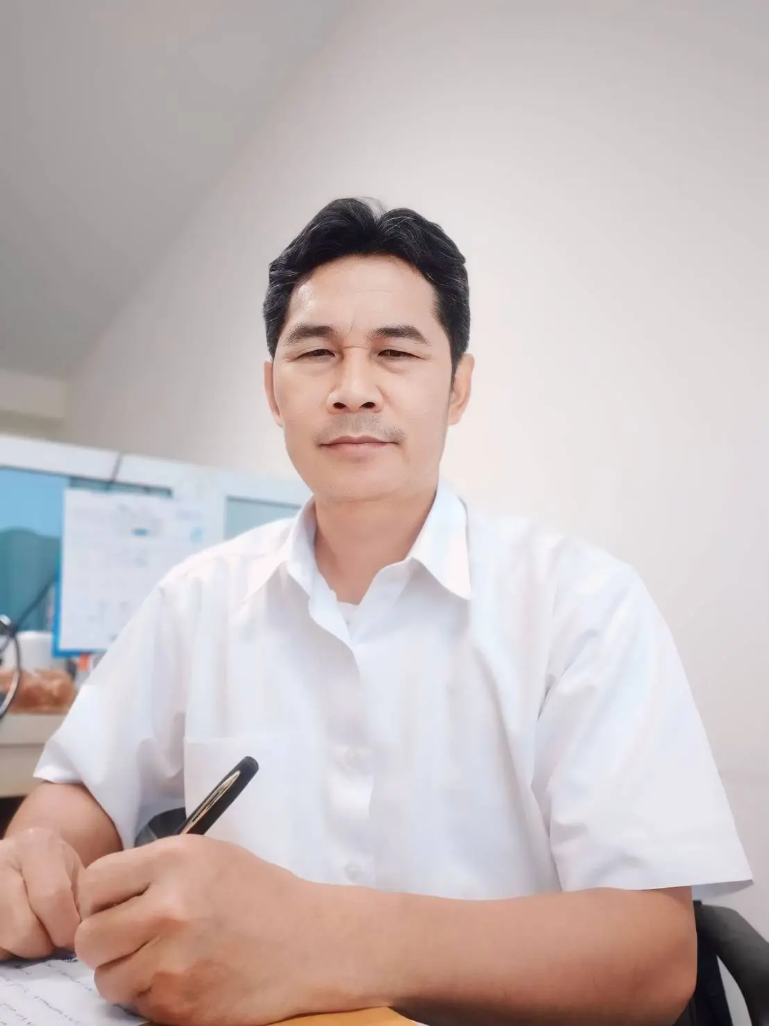 อาจารย์สุวิทย์ วงค์คุ้มสิน 1