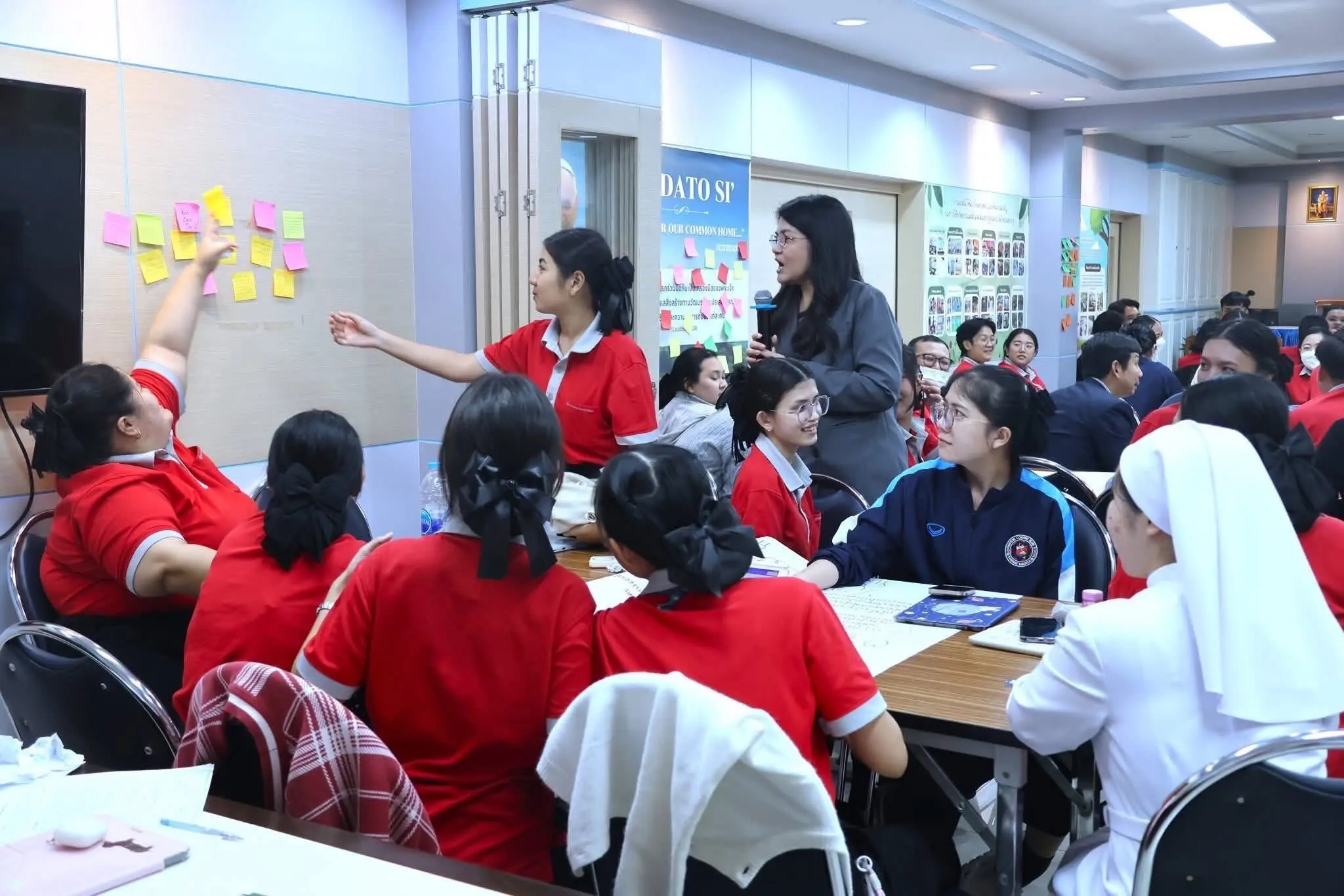 566314775_1300485671876409_5319505515282071504_n