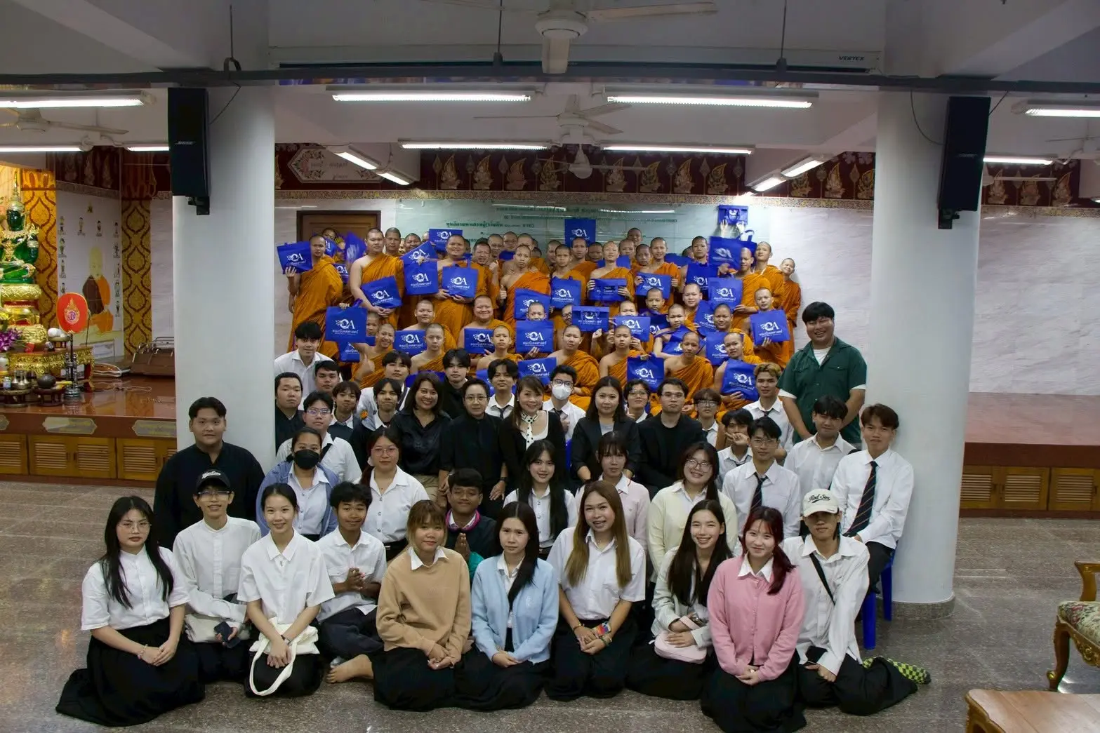 สามเณรวัดผ่องพลอยวิริยาราม